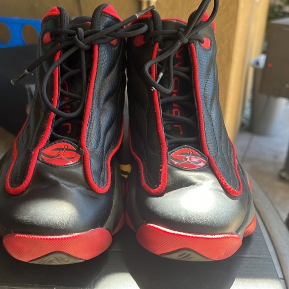 Kids Jordan shoe - Picture 5 of 7